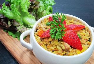 ข้าวผัดผงกะหรี่