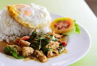 ผัดกะเพราไก่